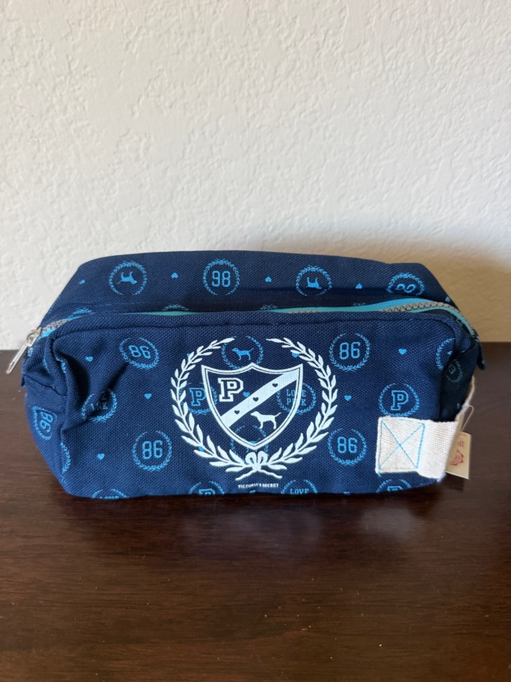 Victoria Secret PINK Navy Blue Travel Dopp Kit Toiletry Bag